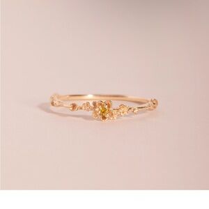 Catbird buttercup ring